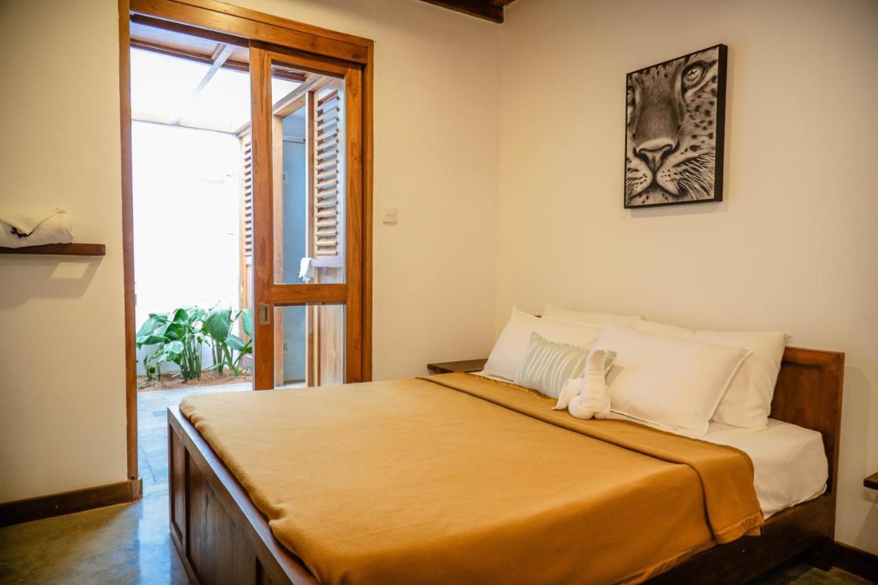 Tranquilisle Hotel Kandy Bagian luar foto
