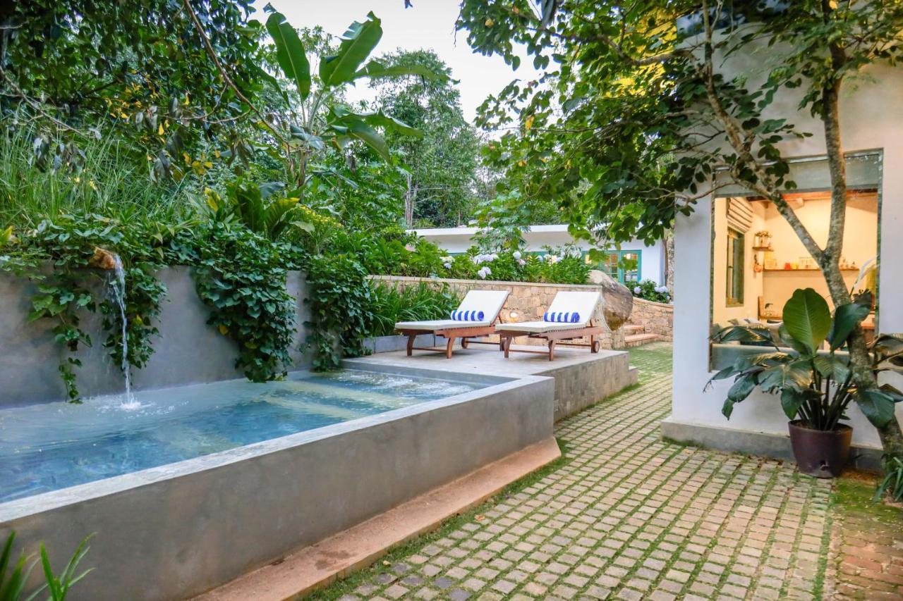 Tranquilisle Hotel Kandy Bagian luar foto