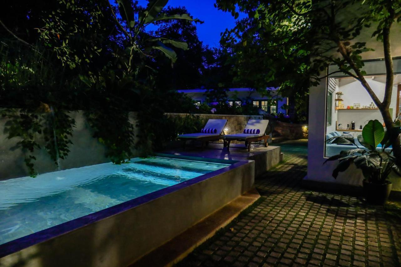 Tranquilisle Hotel Kandy Bagian luar foto